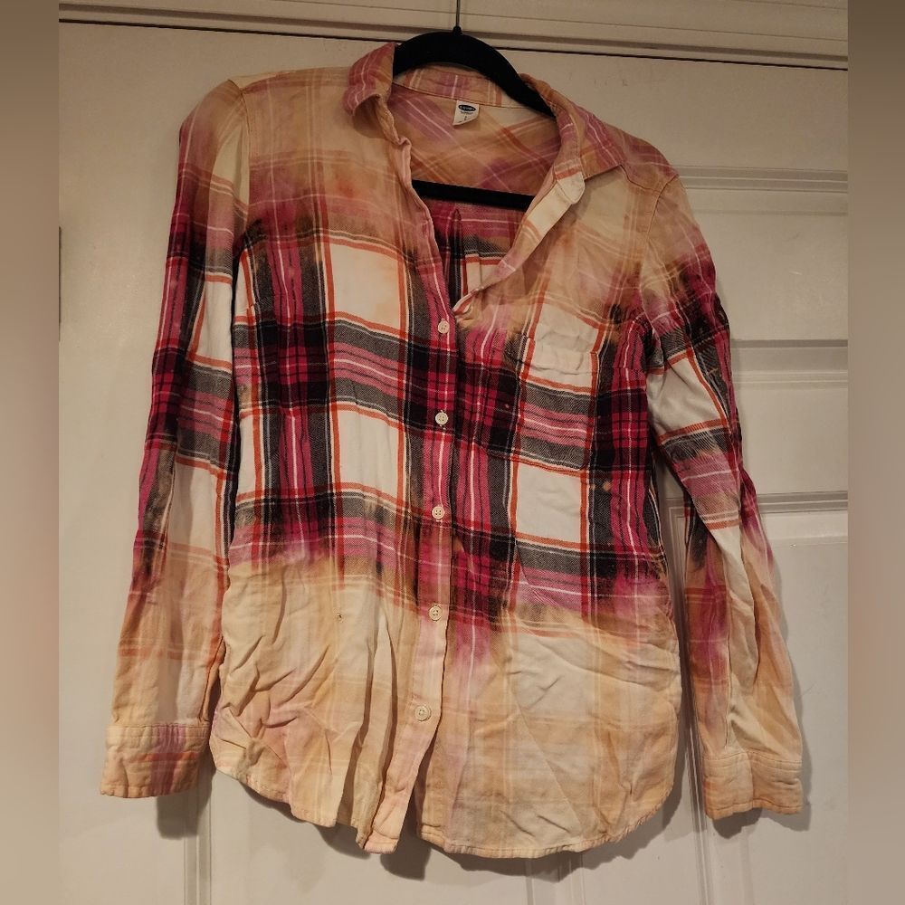 Old Navy pink bleached style plaid button up shirt S